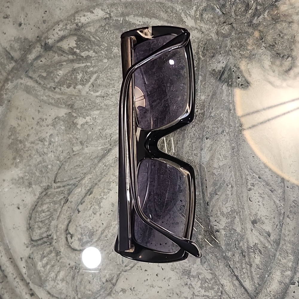 Ultra Graffitis France rectangular sunglasses Avante garde Black And Red 1980 - Picture 3 of 14